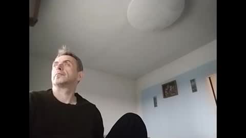 Snapshot of aromannn chatting on March 13, 2026, 4:35 pm aromannn online show from March 13, 2026, 4:35 pm