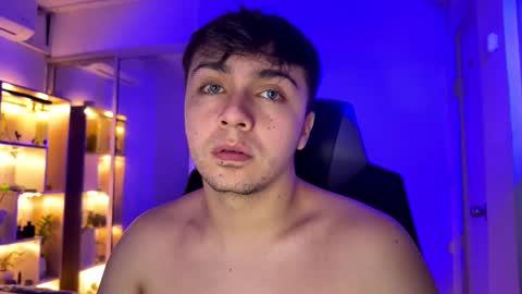 aron__cooper online show from September 26, 2025, 12:25 am