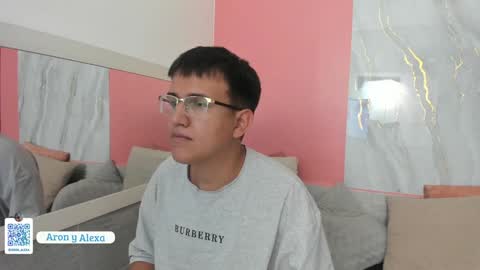 Alexa  Aron online show from January 16, 2025, 4:28 pm