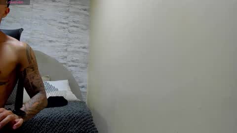 ARON BOLT online show from March 8, 2026, 1:14 am