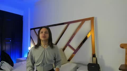 Snapshot of aron_cruz12 chatting on May 19, 2026, 12:55 pm Aron cruz online show from May 19, 2026, 12:55 pm
