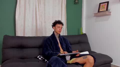 Aron ford online show from November 5, 2025, 7:52 am