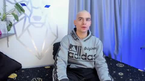 Aron Santoro online show from January 19, 2025, 4:33 am