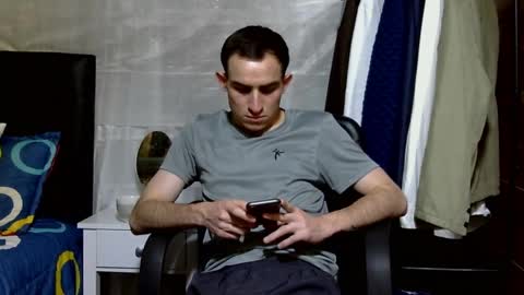 Aron G Franco online show from April 24, 2026, 6:43 pm