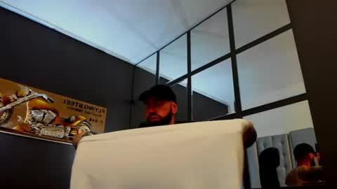 Snapshot of arongrant chatting on June 11, 2026, 9:18 am AronGrant online show from June 11, 2026, 9:18 am