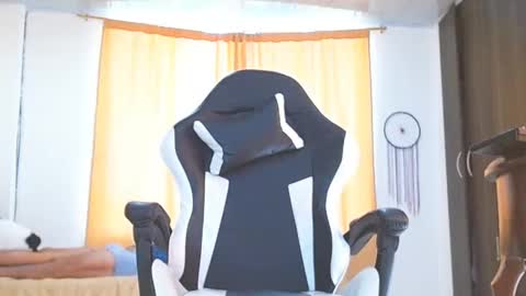 aronmiller online show from January 24, 2025, 9:15 pm