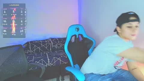 noah and ivy online show from December 31, 2024, 1:47 am