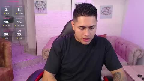 Snapshot of aroon_09 chatting on December 16, 2025, 3:11 am Aron online show from December 16, 2025, 3:11 am