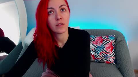 Snapshot of arri_ella chatting on October 17, 2025, 12:14 am arri_ella online show from October 17, 2025, 12:14 am