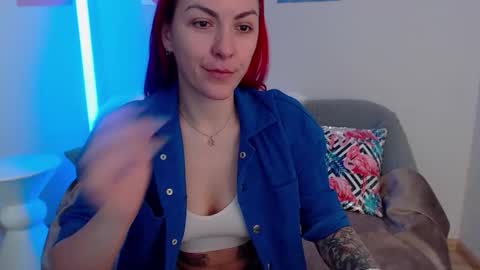 Snapshot of arri_ella chatting on November 17, 2025, 11:54 pm arri_ella online show from November 17, 2025, 11:54 pm