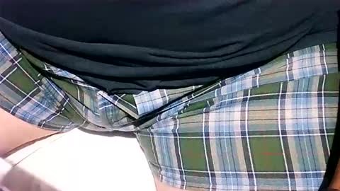 arris_64 online show from April 12, 2026, 5:56 am