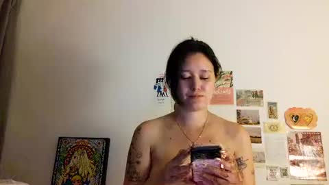 arrosemoi online show from May 4, 2026, 9:11 pm