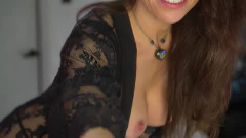 Snapshot of arte_adelle chatting on March 20, 2026, 8:41 am Adele online show from March 20, 2026, 8:41 am