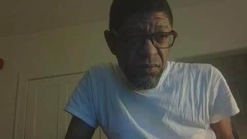 Snapshot of arteblazze chatting on March 30, 2026, 11:22 am Arteblazze not daddy boy bitch or nigga online show from March 30, 2026, 11:22 am