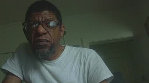 Snapshot of arteblazze chatting on April 5, 2026, 1:41 pm Arteblazze not daddy boy bitch or nigga online show from April 5, 2026, 1:41 pm