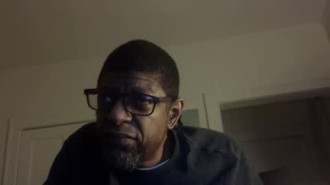 Snapshot of arteblazze chatting on April 29, 2026, 11:44 pm Arteblazze not daddy boy bitch or nigga online show from April 29, 2026, 11:44 pm