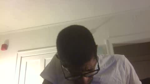Snapshot of arteblazze chatting on May 4, 2026, 1:01 am Arteblazze not daddy boy bitch or nigga online show from May 4, 2026, 1:01 am