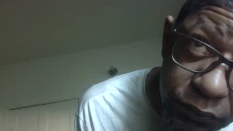 Snapshot of arteblazze chatting on May 10, 2026, 1:49 pm Arteblazze not daddy boy bitch or nigga online show from May 10, 2026, 1:49 pm