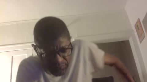 Snapshot of arteblazze chatting on May 16, 2026, 2:41 am Arteblazze not daddy boy bitch or nigga online show from May 16, 2026, 2:41 am