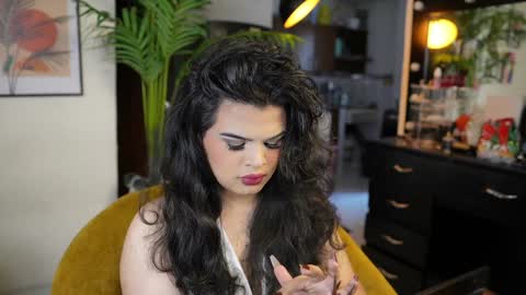 Snapshot of artechloe chatting on December 4, 2024, 8:18 pm Chloe online show from December 4, 2024, 8:18 pm