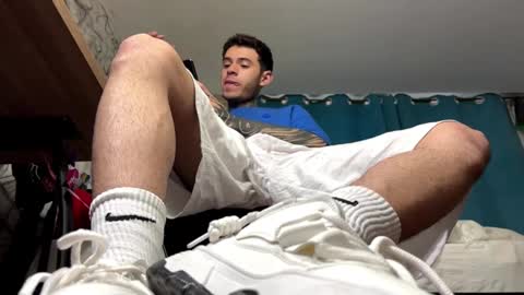   online show from December 2, 2024, 10:18 am