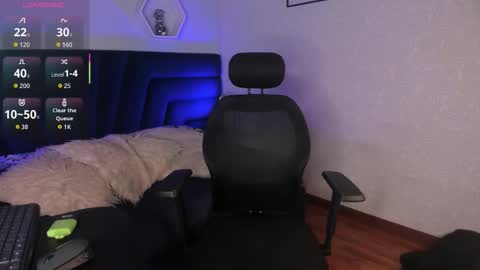 Snapshot of artemis_nyx chatting on November 13, 2025, 8:30 pm artemis_nyx online show from November 13, 2025, 8:30 pm