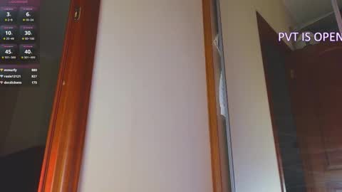 SEE U THURSDAY  online show from February 28, 2025, 1:37 am