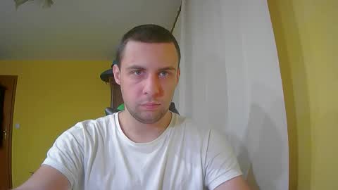 Snapshot of arthur99229 chatting on December 2, 2025, 1:00 am A online show from December 2, 2025, 1:00 am