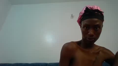 artmilk online show from February 18, 2026, 1:40 pm