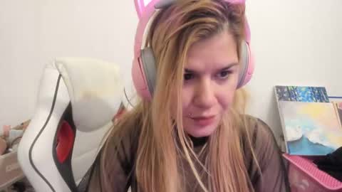 MIA online show from December 1, 2025, 6:07 am