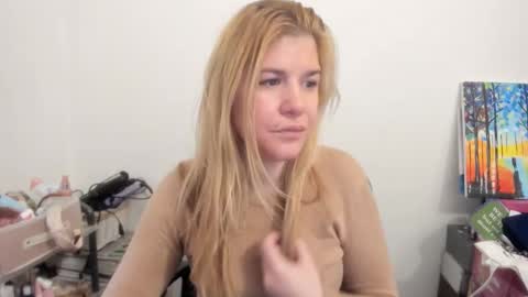 MIA online show from December 14, 2025, 9:47 am