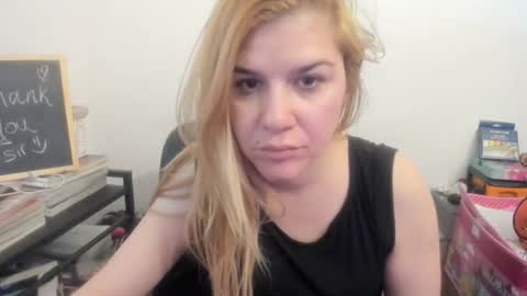 MIA online show from March 8, 2026, 9:02 am