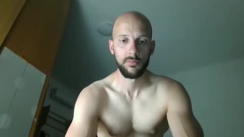 artur833 online show from April 21, 2026, 8:12 pm