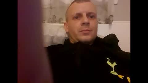 Snapshot of arturporshe69 chatting on December 13, 2025, 8:14 pm arturporshe69 online show from December 13, 2025, 8:14 pm