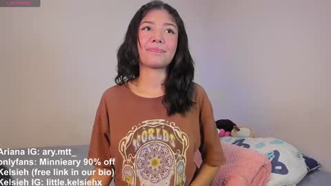 Snapshot of ary_and_kel chatting on December 18, 2024, 10:02 pm Ariana and Kelsieh online show from December 18, 2024, 10:02 pm