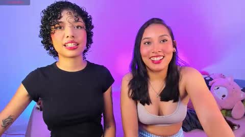 Snapshot of ary_and_kel chatting on November 29, 2025, 2:58 am Ariana and Kelsieh online show from November 29, 2025, 2:58 am