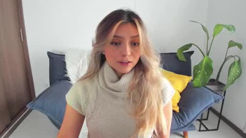 Snapshot of ary_cam230 chatting on November 28, 2025, 9:06 pm Zahaara online show from November 28, 2025, 9:06 pm