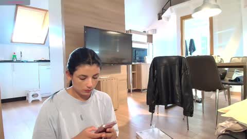 Snapshot of arya_44 chatting on September 12, 2025, 3:01 pm onlyfansarya 44 online show from September 12, 2025, 3:01 pm