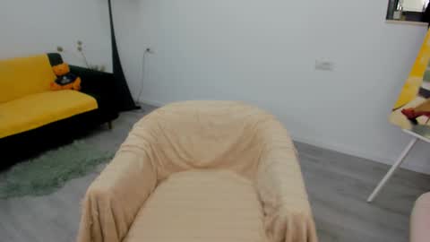 Arya online show from November 17, 2025, 4:29 am