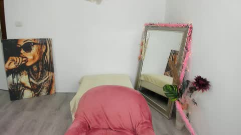 Snapshot of arya_lexa chatting on November 23, 2025, 7:02 pm Arya online show from November 23, 2025, 7:02 pm