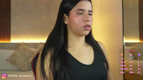 Snapshot of arya_ruiz chatting on January 19, 2026, 12:42 pm Arya online show from January 19, 2026, 12:42 pm