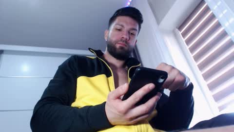 AryanAian1 online show from January 23, 2025, 10:22 am