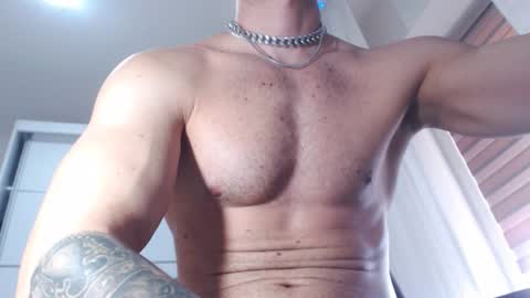 AryanAian1 online show from February 5, 2025, 7:39 am