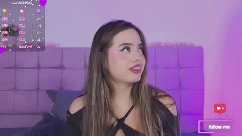 arycooper_ online show from March 10, 2026, 12:10 pm