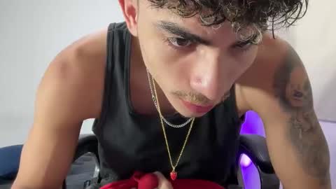 Snapshot of arzu_08 chatting on February 25, 2026, 6:06 pm arzu_08 online show from February 25, 2026, 6:06 pm