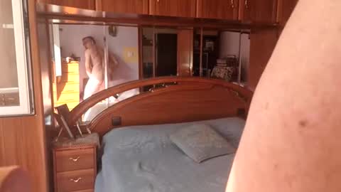 Snapshot of ascbi chatting on February 26, 2026, 11:42 am Troy online show from February 26, 2026, 11:42 am