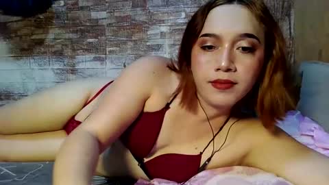 Snapshot of aseanpretty chatting on November 11, 2025, 8:03 am Dont ask for any other payment method for show. I just accept tokens. online show from November 11, 2025, 8:03 am