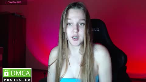 Snapshot of asela_dioli chatting on November 12, 2025, 4:51 pm Kristi your good friend with benefits online show from November 12, 2025, 4:51 pm