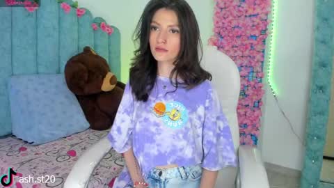 Snapshot of ash_20_ chatting on June 5, 2026, 7:41 pm A S H online show from June 5, 2026, 7:41 pm