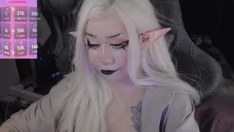 Sasha next stream December 4st  at  0000- 0030 am German time online show from December 18, 2025, 11:11 pm